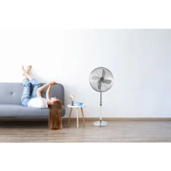 Suntec Ventilateur Sur Pied CoolBreeze 4000 SVM - Ø 40 Cm, 3 Vitesses, Oscillation Horizontale, Réglable En Hauteur, Puissance Max. 50 W 9 Suntec Ventilateur Sur Pied CoolBreeze 4000 SVM - Ø 40 Cm, 3 Vitesses, Oscillation Horizontale, Réglable En Hauteur, Puissance Max. 50 W -Climatiseur Et Ventilateur 19322967 3